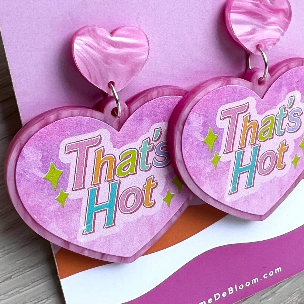 NWT FemmeDeBloom Y2K Paris-Inspired "That's Hot" Pink Heart Drop Earrings - Picture 4 of 9